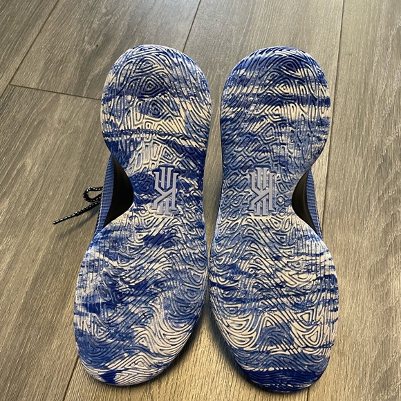 NEW Nike Kyrie Flytrap 4 Racer Blue Basketball Shoes CT1972-401 Mens - Picture 8 of 11